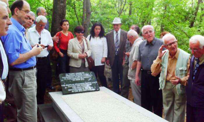 Në Gjakovë ruhet varri i vjetër rreth 450 vite i nënë Zojës