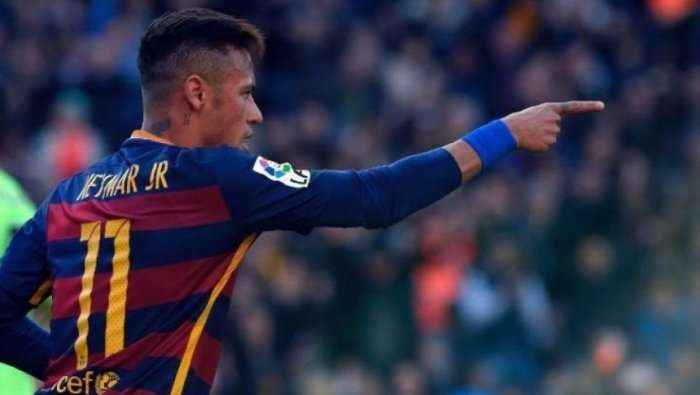 Befason Neymar: Unë luaj për Messin