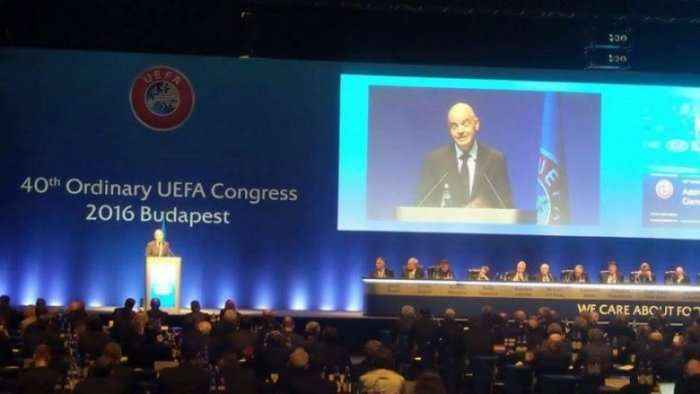 Infantino jep një lajm të madh: Kosova, në agjendën e FIFA-s