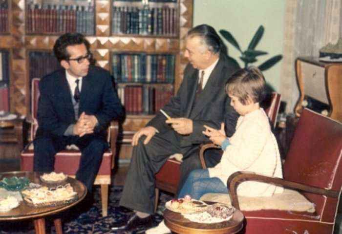 Zbulohet ditari sekret i Enver Hoxhës