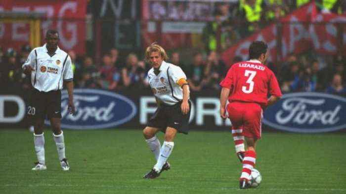 Sot 15 vite më parë zhvillohej finalja e LK mes Bayern e Valencia