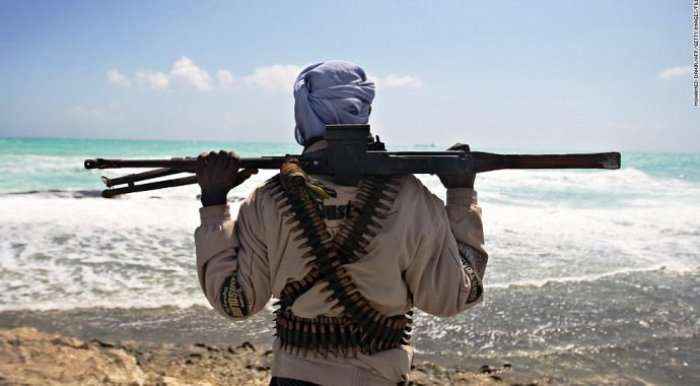 Piratët somalezë lirojnë 26 pengje