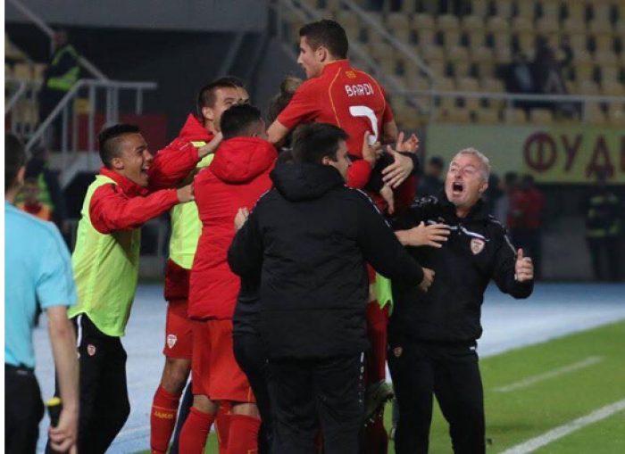 “Çmenden” serbët, futbollisti shqiptar i shënon gol Serbisë (Video)