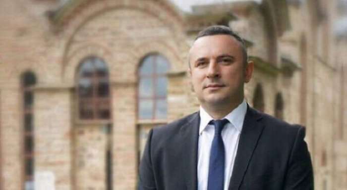 Kryetari i Komunës së Graçanicës po diskriminon shqiptarët