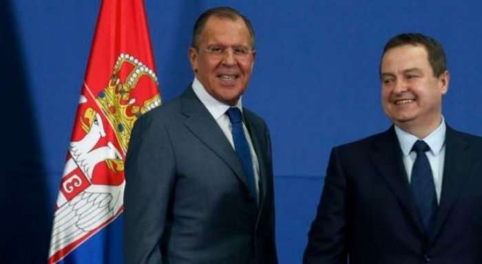 Lavrov: E pranojmë çfarëdo vendimi të Serbisë lidhur me Kosovën