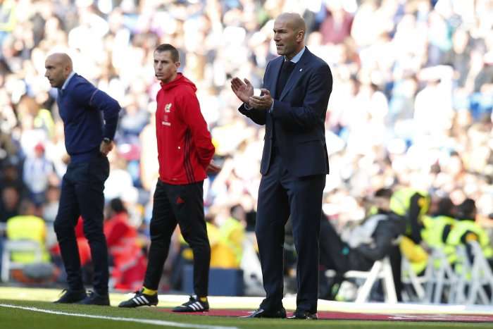 Zidane: Atmosfera në zhveshtore është e mirë, këtë e tregoi edhe gjesti i Ronaldos me Benzeman (Video)