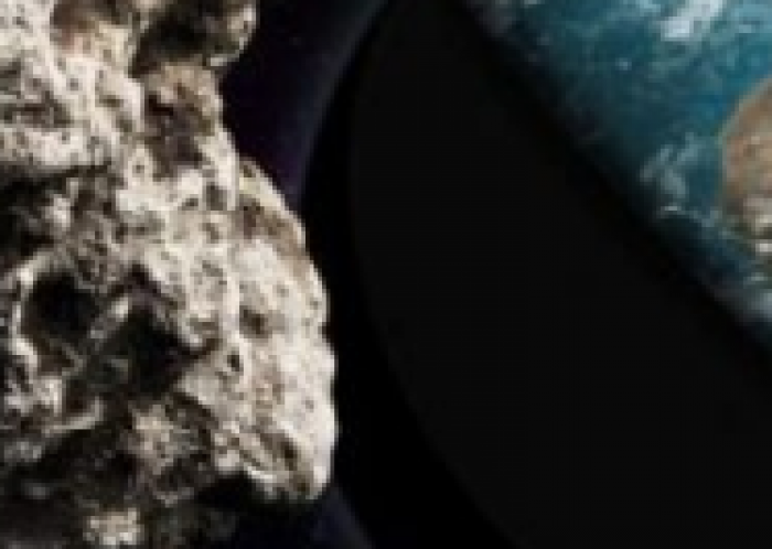 Një asteroid po vjen drejt tokës me 107 mijë km në orë (VIDEO)