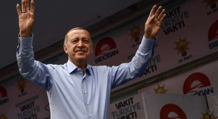 Presidencialet në Turqi: Erdogan shpall fitoren