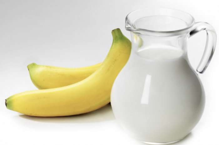 Receta e Cekës: Pije me banane dhe qumësht