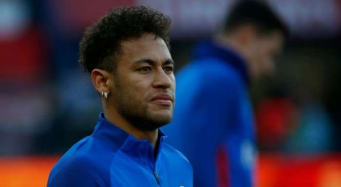 “Neymari do të qëndrojë në PSG”