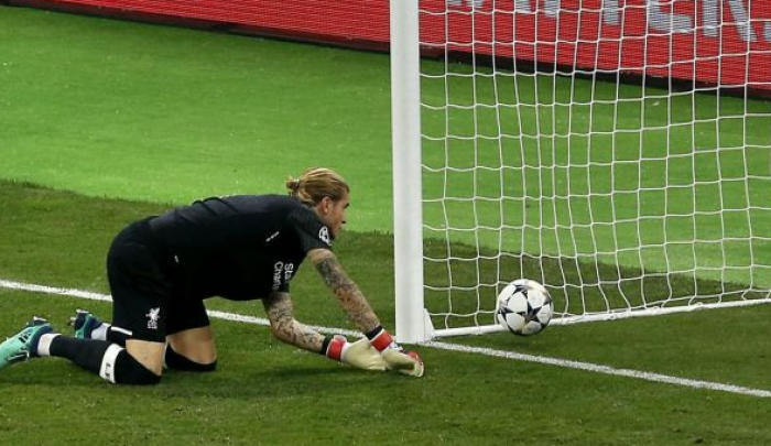 Neuer e mbron Kariusin: Goditja e Ramosit me bërryl e trullosi
