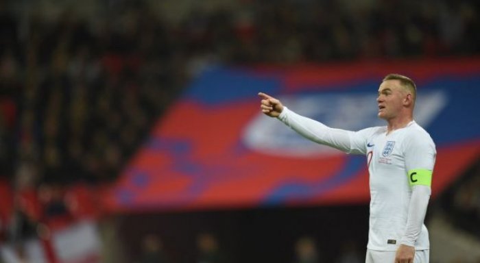 Rooney i jep fund karrierës me Anglinë një paraqitje impozante në Wembley