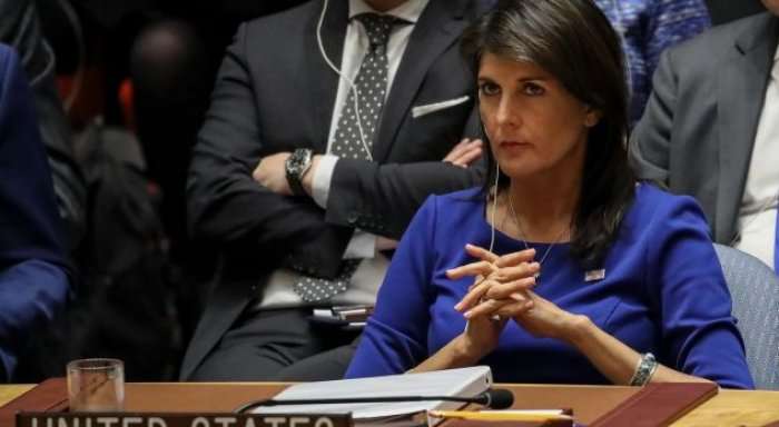 Në ditën kur shpalli largimin nga OKB, Nikki Haley ia bëri një favor Kosovës