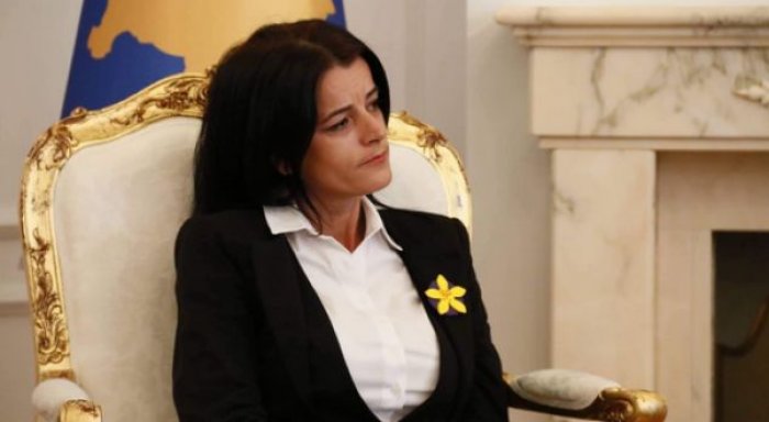 Vasfije Krasniqit i njihet statusi i viktimës së dhunës seksuale gjatë luftës në Kosovë