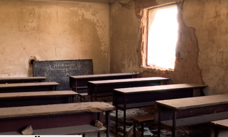 Koha kur shtëpitë u kthyen në shkolla Kosova Sot