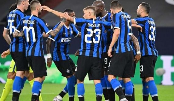 Tifozët e Interit tallën me komentet e Lukaku pasi kalimit në Chelsea