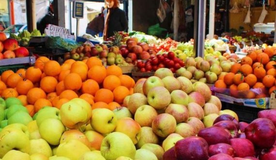 Konsumatorët në Kosovë të shqetësuar nga pesticidet në frutat serbe