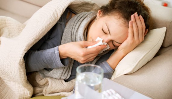 Si ta dalloni gripin nga ftohja?