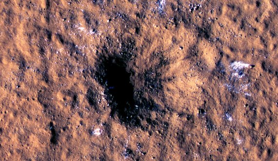 NASA-s zbulon një ndikim mahnitës meteoroid në Mars