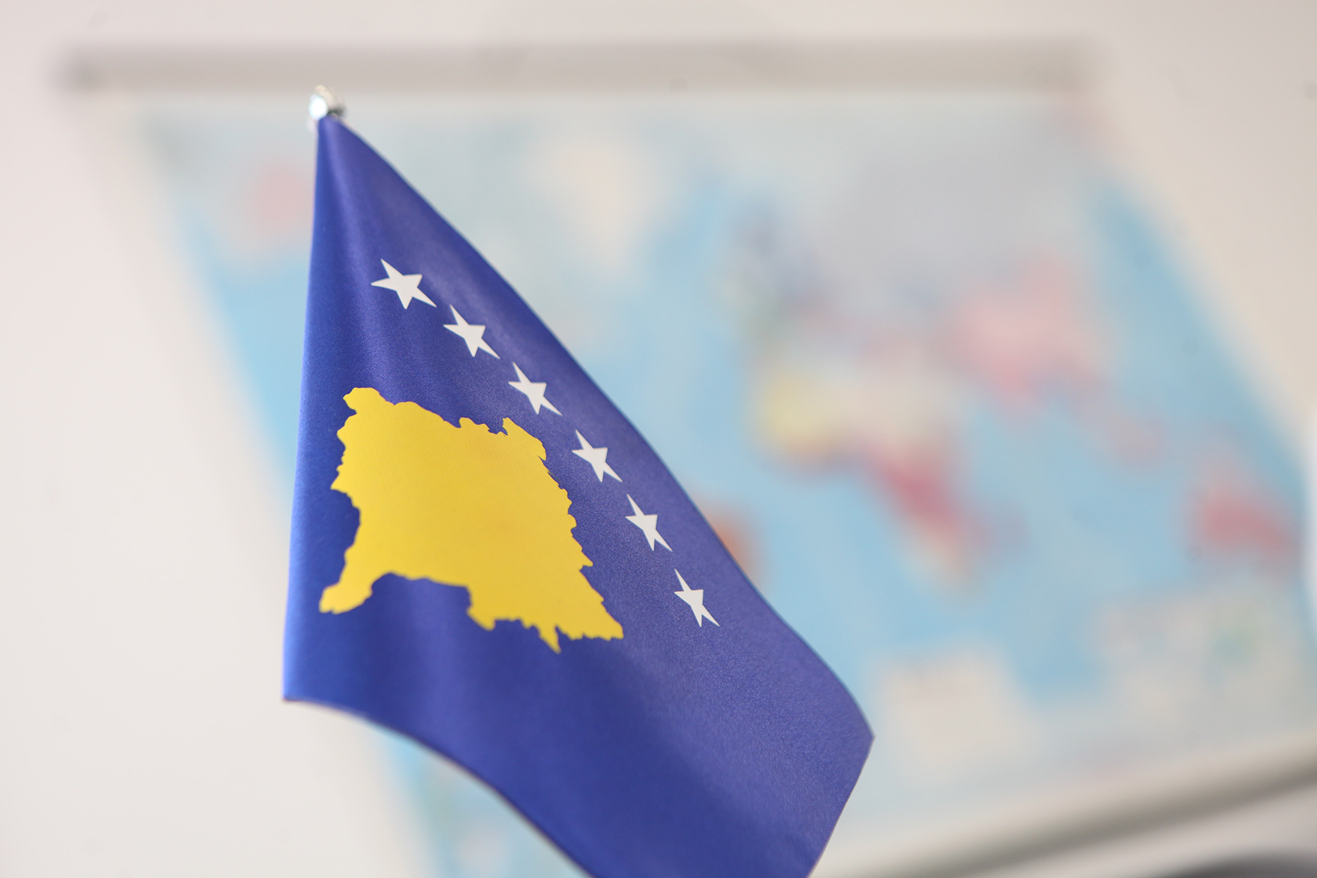 Për paqe  të qëndrueshme afatgjatë dhe stabilitet në rajon, koha vonon por politika duhet të vepron me strategji bashkimi  për të gjithë shqiptarët në një shtet
