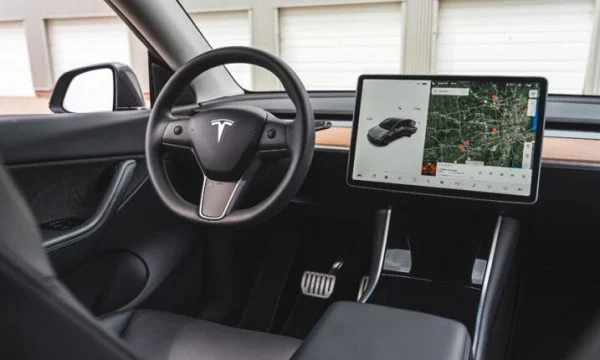 Tesla zbulon detaje rreth modelit të ri