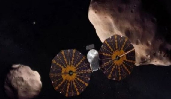 Sonda e NASA-s vizitoi asteroidin e saj të parë