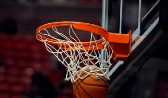 Ndeshja kryesore e basketbollit zhvillohet në Mitrovicë