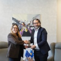 Rama takohet me shefen e Zyrës së KiE në Prishtinë: Prishtina po bëhet për festën e anëtarësimi