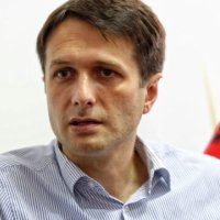 Murati kritikon Kurtin: S’është kohë e mburrjeve, të gjitha marrëveshjet e deritanishme injorojnë shqiptarët në Kosovën Lindore