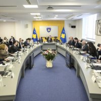 Raporti i DASH: Qeveria e Kosovës s’e zbatoi ligjin në mënyrë efektive për korrupsionin, disa zyrtarë s’u ndëshkuan