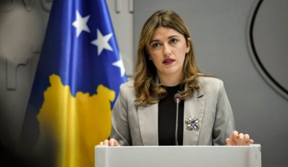 Deliu: Kosova në ditë zie,  Albulena Haxhiu për fushatë në Maqedoni