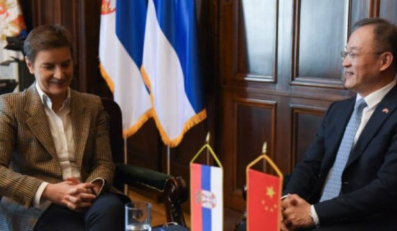 Bërnabiq dhe ambasadori kinez të pakënaqur me suksesin e Kosovës në Paris