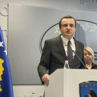 Kurti publikon të dhëna: Serbia po propagandon për dhunën ndaj serbëve në Kosovë