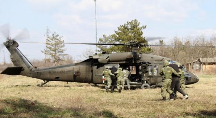 Kosova po formon ushtrinë, por do të habiteni se sa pilot ka FSK-ja