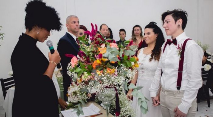 Martesa kolektive mes komunitetit LGBT në Brazil