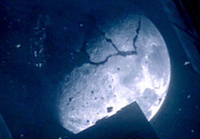 Çfarë do të ndodhë nëse shpërthen Hëna?