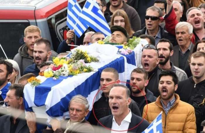 Bllokimi i rrugës pas funeralit të Kacifas, emrat e 14 të shoqëruarve, mes tyre ekstremisti grek