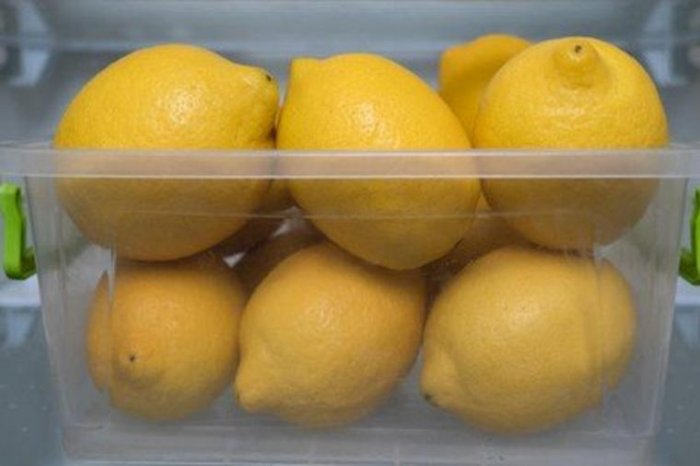 Pastroni sistemin limfatik me lëng limoni 