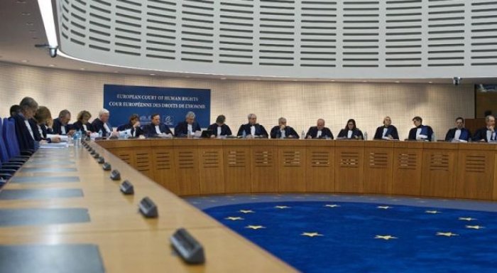 Maqedonia duhet të paguajë 9.000 euro dëmshpërblim për transgjinor që i janë shkelur të drejta