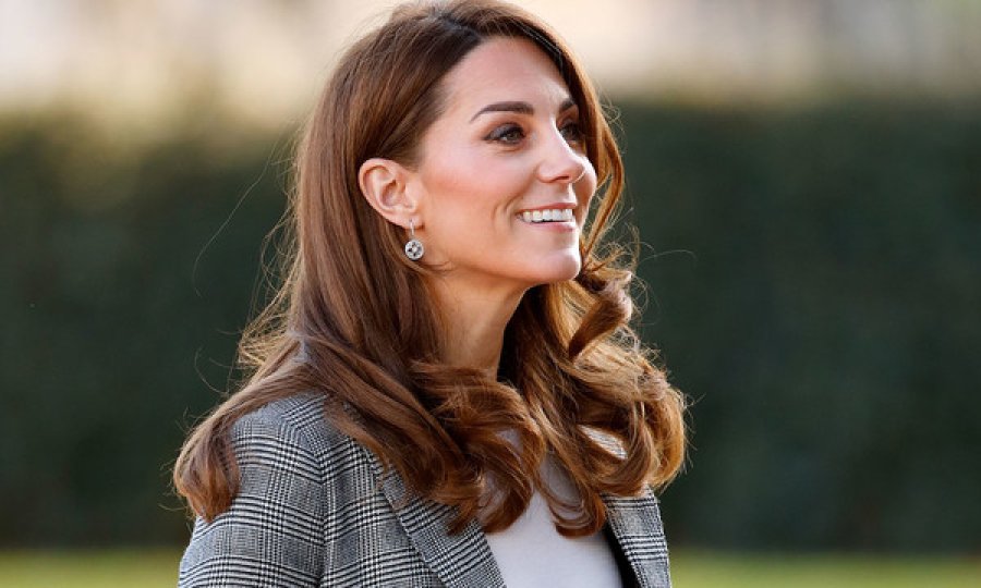 Kate Middleton në vetizolim, pati kontakt me një të infektuar me Covid-19