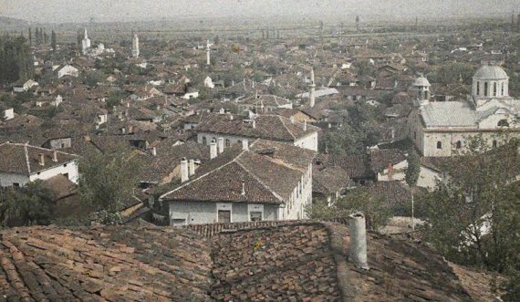 Fotografi të rralla e të vjetra të Prishtinës e Prizrenit që datojnë nga viti 1913 