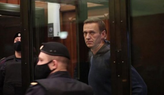 Rusia pezullon aktivitetet e organizatës së Alexei Navalny