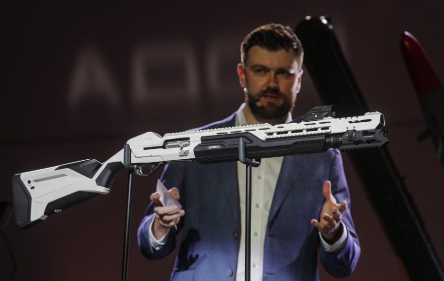 Kallashnikov sjell pushkën “hi-tech”