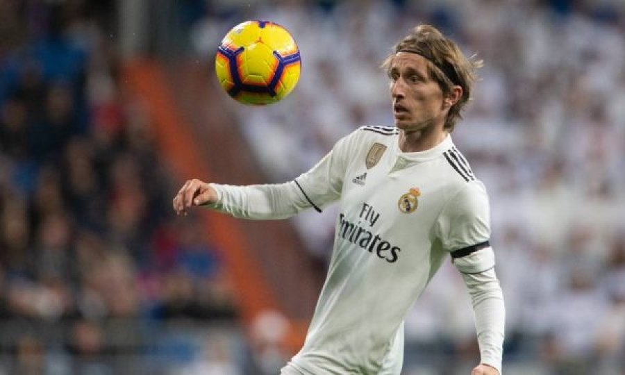 Ëndrra e Modric gati të bëhet realitet, Real Madrid përgatit kontratë të re