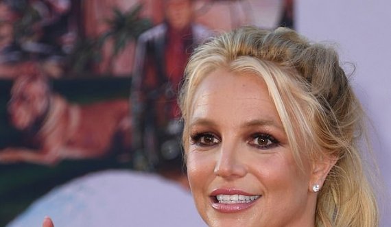 Britney Spears bën hapin e madh lidhur me kujdestarinë e saj