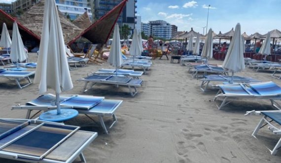 Rritja e çmimeve dhe rënia e euros,“boshatiset” plazhi i Shëngjinit