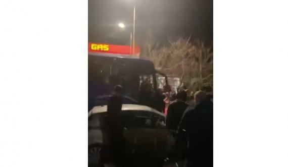 Sulmohet autobusi i KB Prishtinës