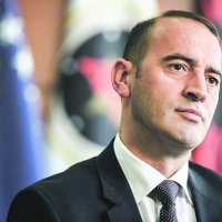 Daut Haradinaj: Pas tokave të Manastirit që ia dhuroi gratis, priteni dhuratën e dytë të Kurtit për Serbinë, Zajednicën