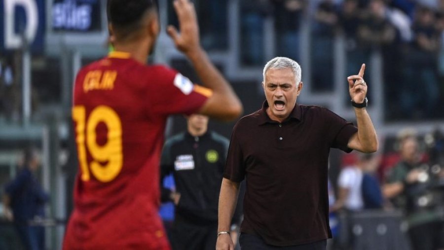 Mourinho shpërthen me kritika për lojtarët e tij: Ndoshta nuk po di ta flas italishten, gjithmonë bëhen gjërat ndryshe