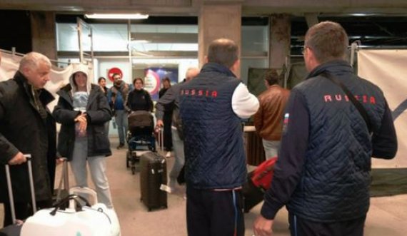 Aeroporti i Serbisë mbushet me popullatë ruse